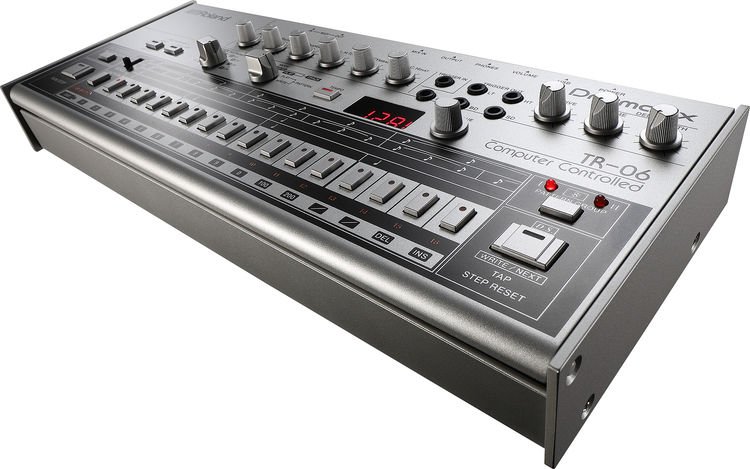 Roland TR-06 Drumatix　最終価格 Roland TR-06 Drumatix Drum Machine | Sweetwater
