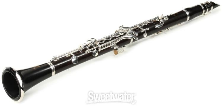 Yamaha YCL-650II Professional Bb Clarinet with Silver-plated Keys