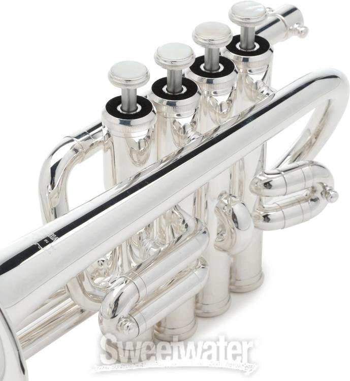 Yamaha YTR-6810S Professional Bb/A Piccolo Trumpet - Silver Plated