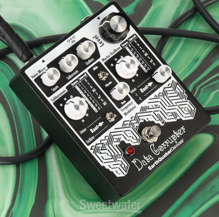 EarthQuaker Devices Data Corrupter Harmonizing PLL Pedal