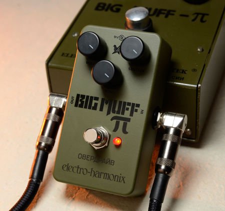 Electro-Harmonix Green Russian Big Muff Pi Fuzz Pedal | Sweetwater
