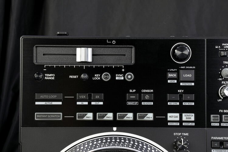 Pioneer DJ DDJ-REV7 2-deck Serato DJ Controller