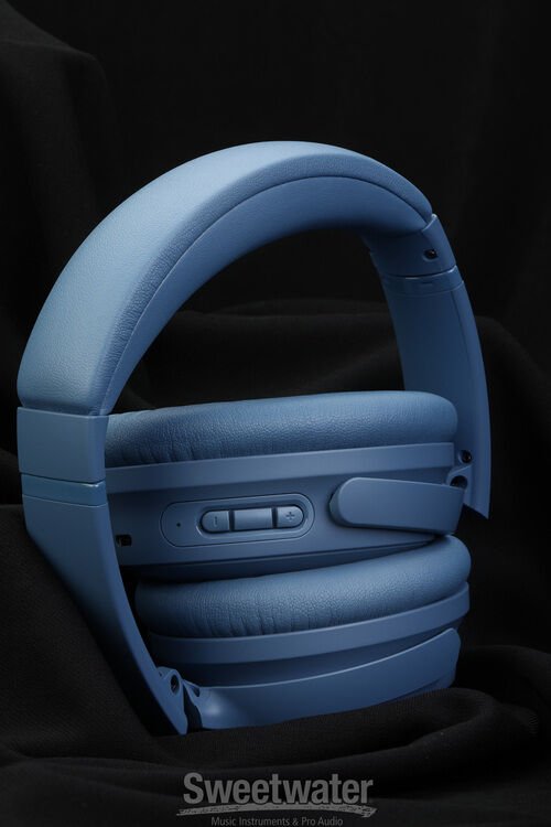 Bose QuietComfort Wireless Noise-Canceling Headphones - Blue