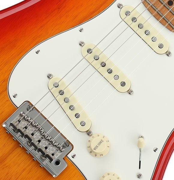 Fender American Professional Stratocaster - Aged Cherry