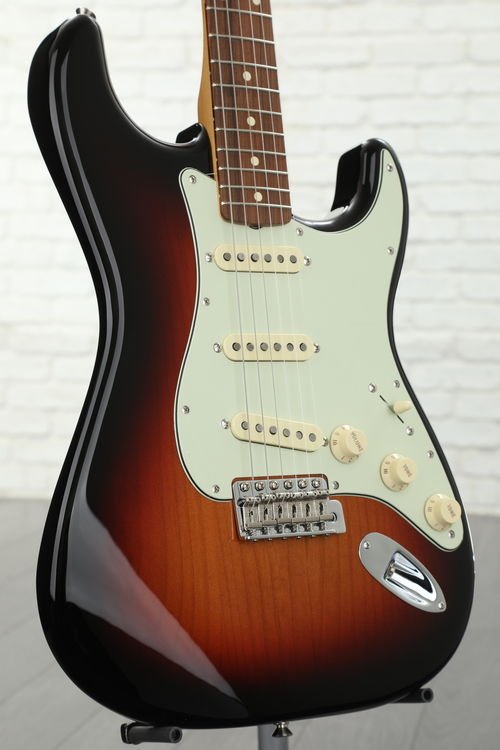 fender stratocaster vintera sunburst