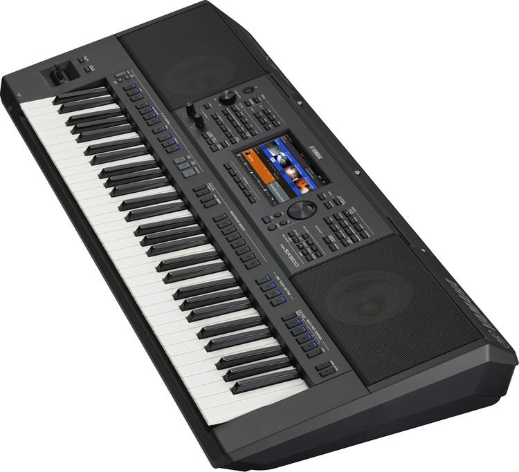 Used Roland 61-key Fantom Keyboard Workstation