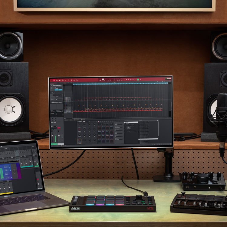 Akai Professional MPC Studio Music Production Controller and MPC