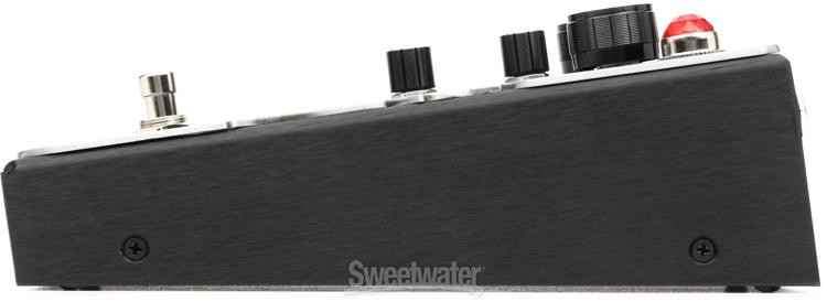 Beetronics FX Abelha Tropical Fuzz Pedal - Black and White