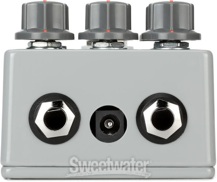 JHS 424 Gain Stage Channel Preamp Pedal | Sweetwater
