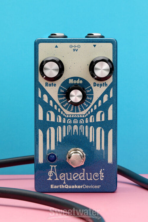 EarthQuaker Devices Aqueduct Vibrato Pedal | Sweetwater