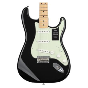 Fender 日本製 Stratocaster black s-l1200.jpg