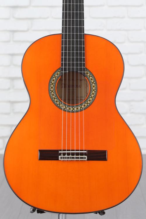 Alhambra 4F Conservatory Nylonstring Classical Guitar Natural