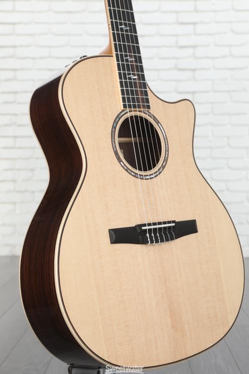 Taylor 814ce-N - Natural Sitka Spruce