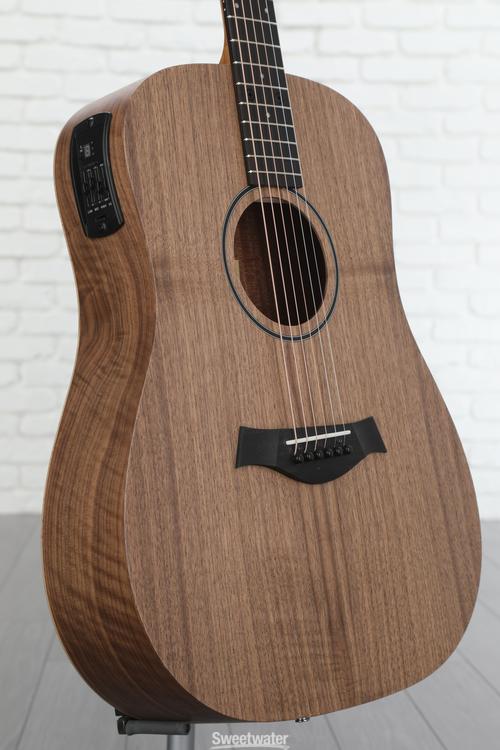 Taylor Big Baby Taylor BBTe Walnut Acoustic-electric Guitar