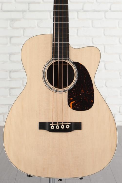 Martin bass store guitar