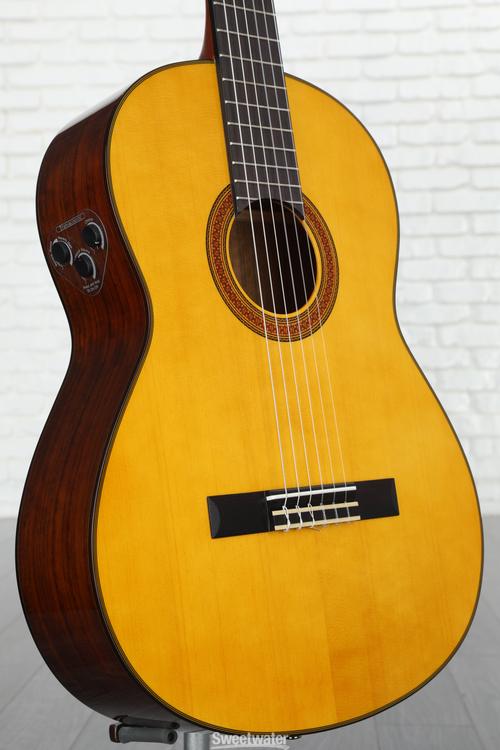 Yamaha CGTA TransAcoustic Nylon String Natural Gloss Sweetwater