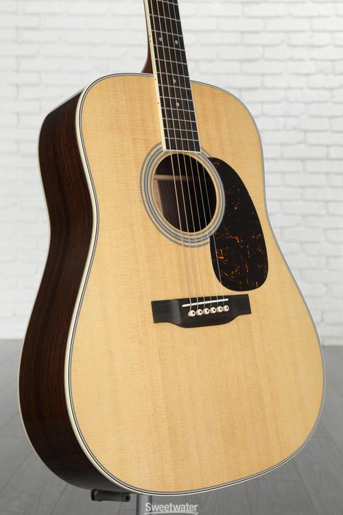 Martin D-35 Dreadnought Acoustic Guitar - Natural