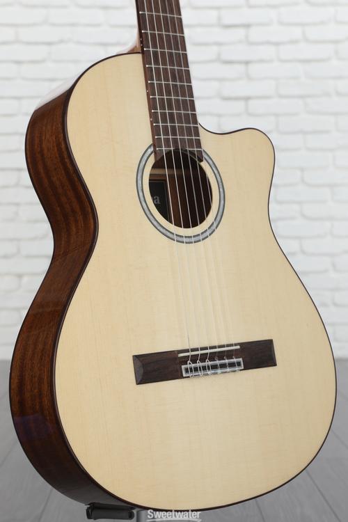 Cordoba Fusion 5 Nylon String Acoustic-electric Guitar - Natural 