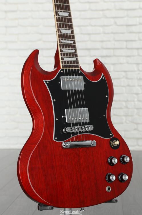 https://media.sweetwater.com/images/guitars/SGSTHCCH/222630082/222630082-angle-large.jpg?v=0206c7ebe8f56768