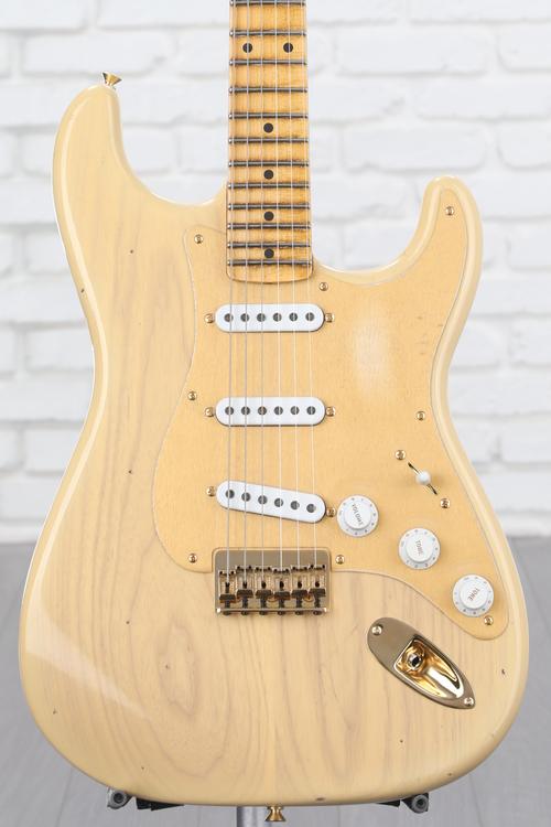 Fender Custom Shop Limited-edition '55 Hardtail Stratocaster 