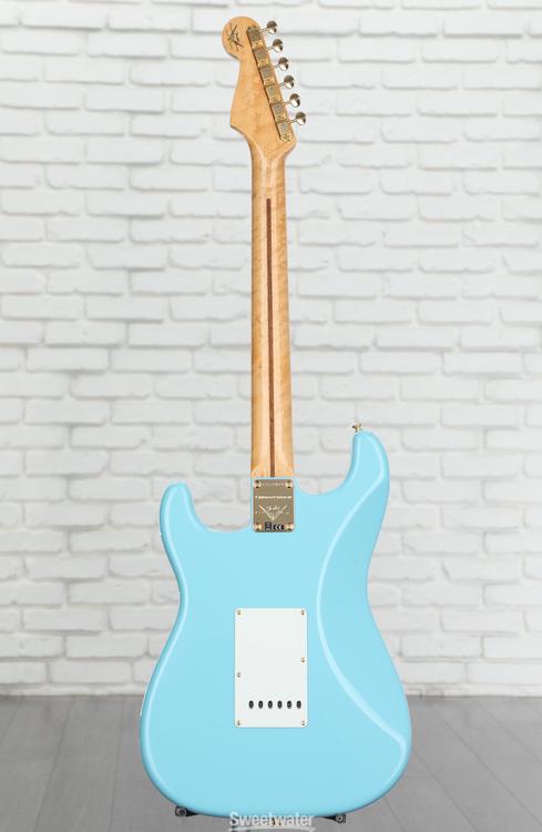 Fender Custom Shop Limited-edition '59 Stratocaster NOS Electric Guitar -  Daphne Blue