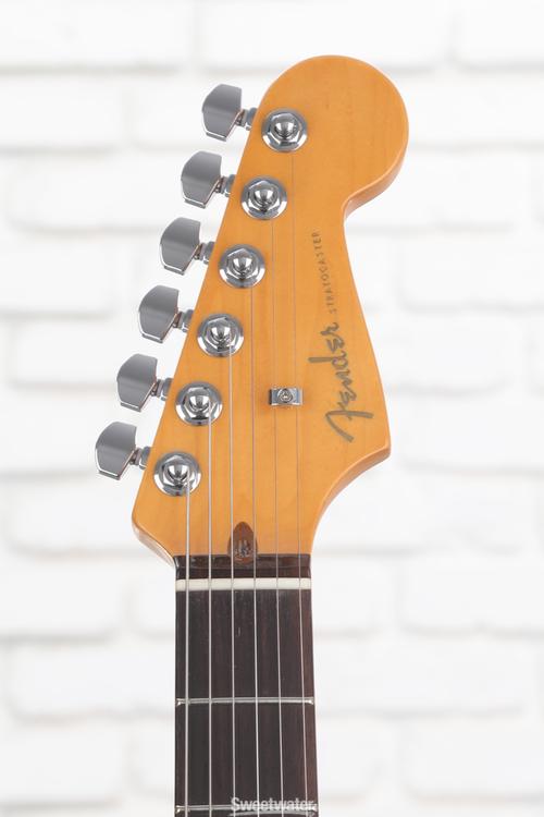 Fender American Ultra Stratocaster HSS - Cobra Blue with Rosewood