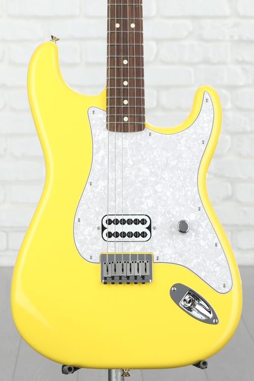 Fender Tom DeLonge Stratocaster Electric Guitar - Graffiti