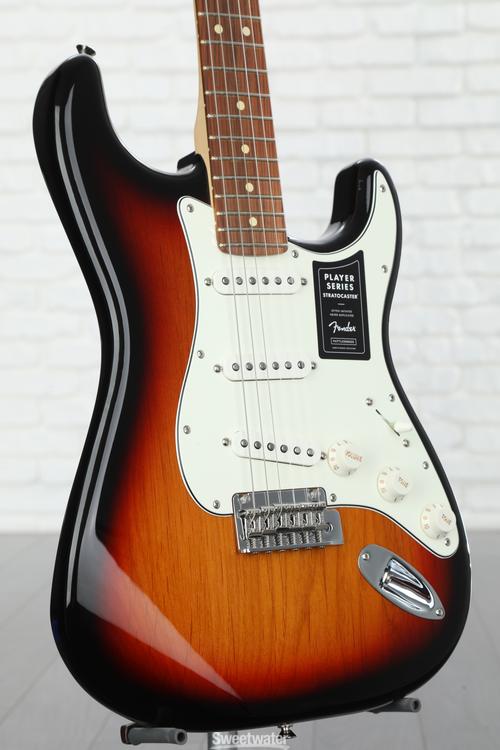 Fender Player Stratocaster - 3-Tone Sunburst with Pau Ferro