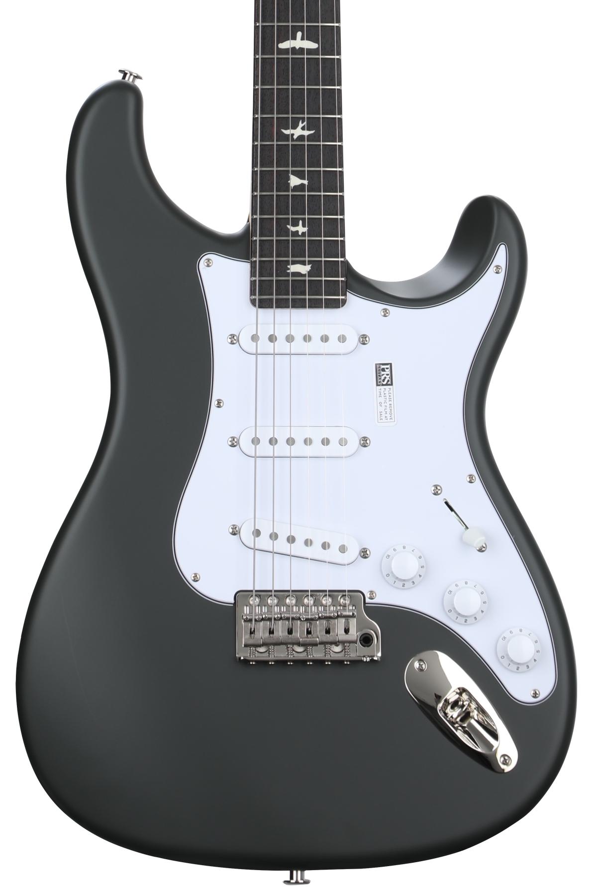 Silver Sky Electric Guitar - Faded Black Tee with Rosewood Fingerboard