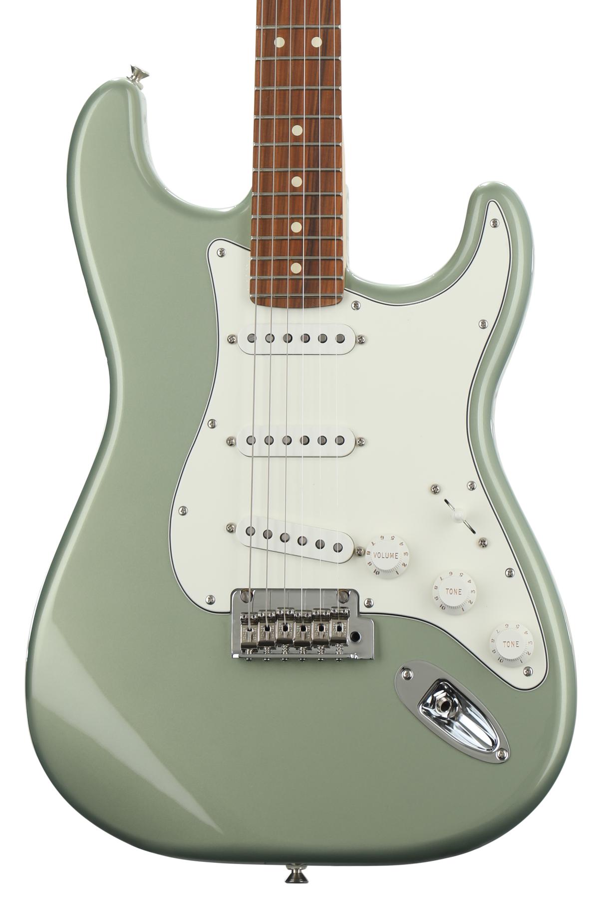 Player Series Stratocaster - Sage Green Metallic w/ Pau Ferro Fingerboard