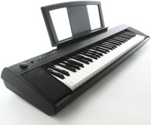 Yamaha Piaggero NP11 61-Key Piano with Speakers