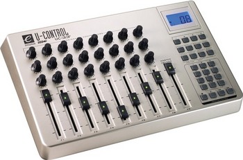 Evolution UC-33 MIDIコントローラー 動作品 Evolution UC-33e | Sweetwater