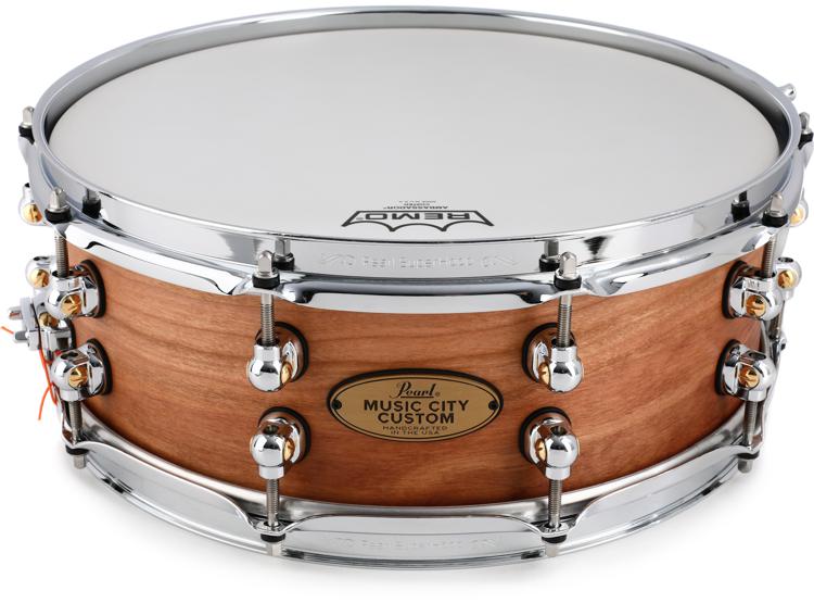 Pearl Music City Custom Solid Cherry Snare Drum - 14 x 5 inch