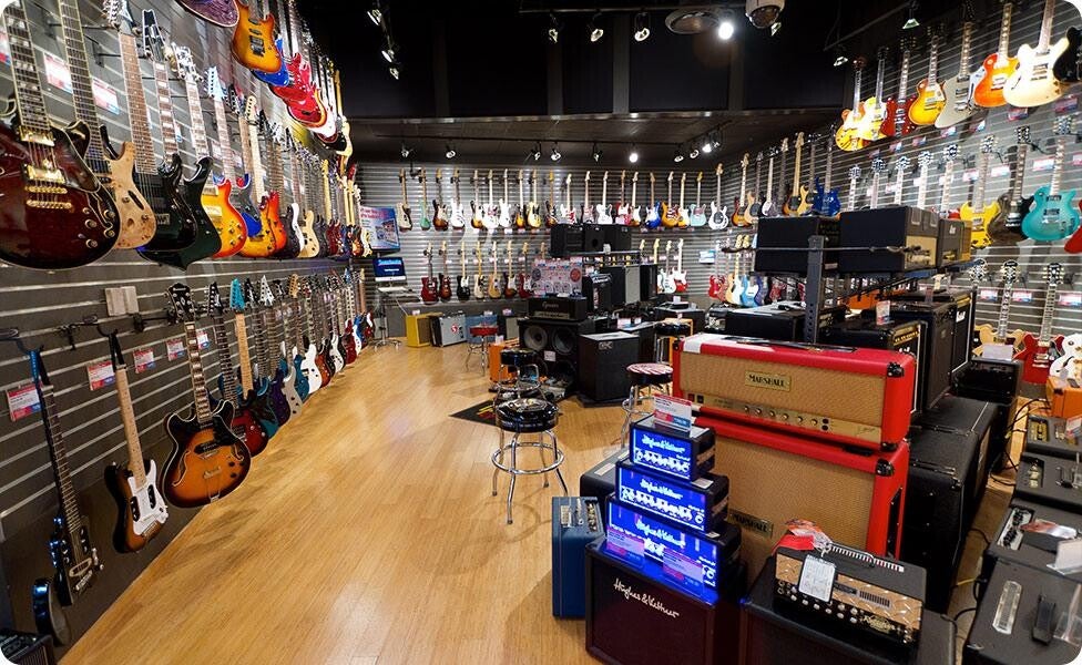 Sweetwater store guitar center