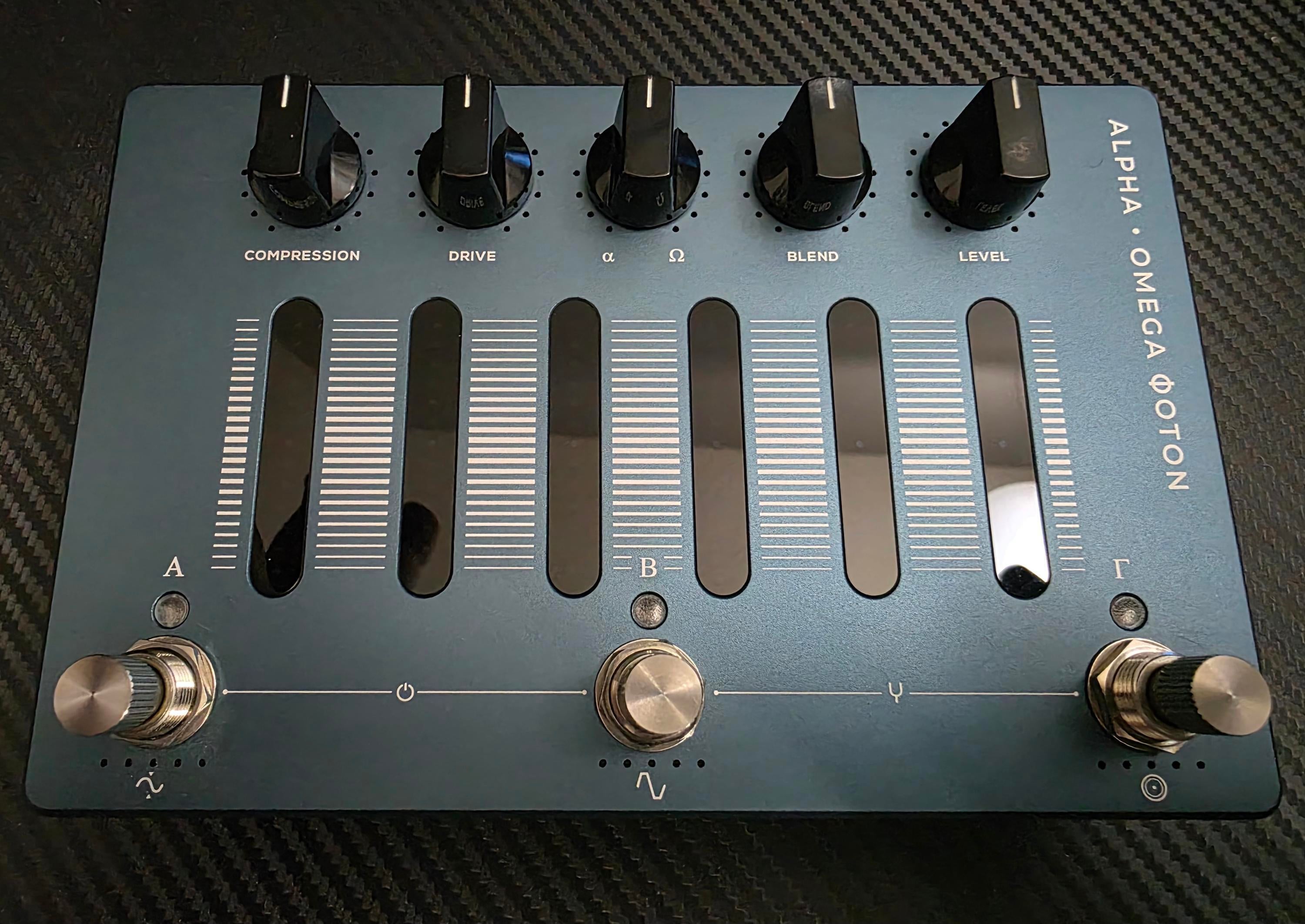 Darkglass Alpha Omega Photon | MUSIC STORE professional