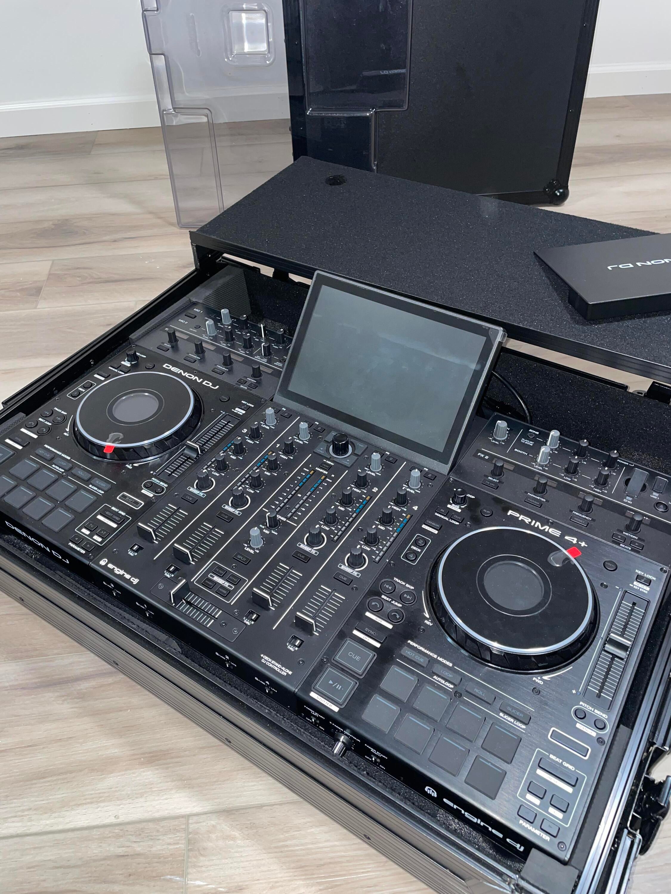 Used Denon DJ Prime 4+ 4-deck - Sweetwater's Gear Exchange