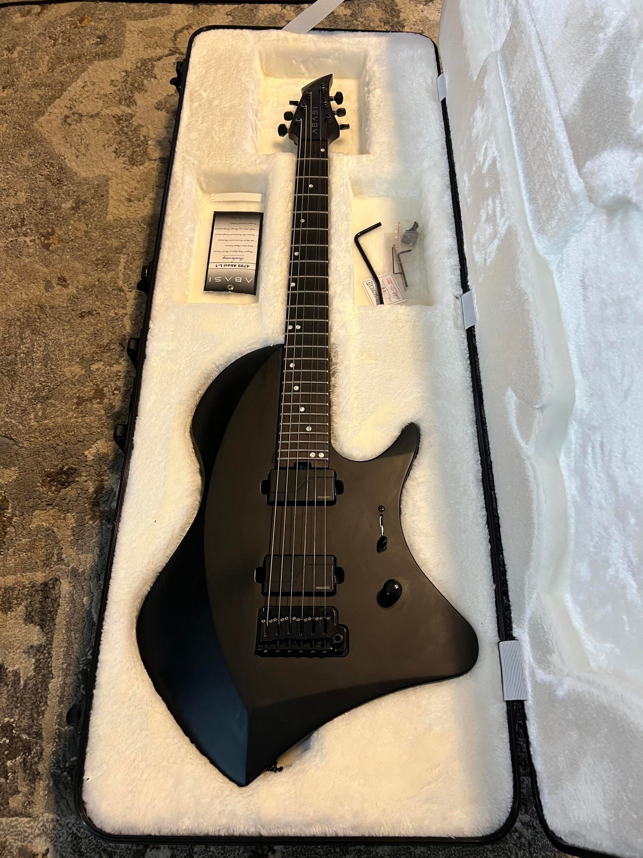 Used Abasi Legion Larada 6 - Sweetwater's Gear Exchange