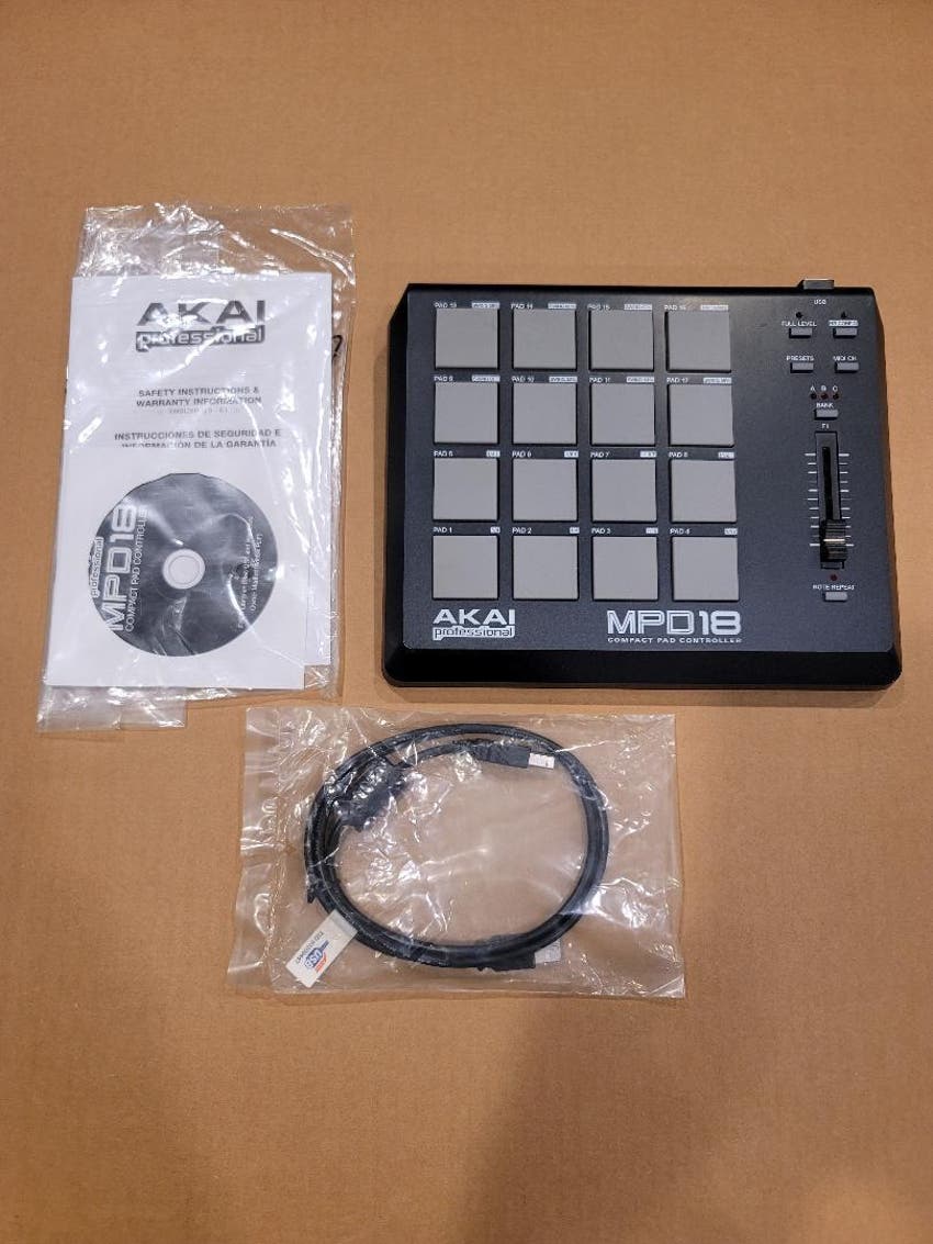 Used AKAI MIDI Pad Controller Sweetwater's Gear Exchange