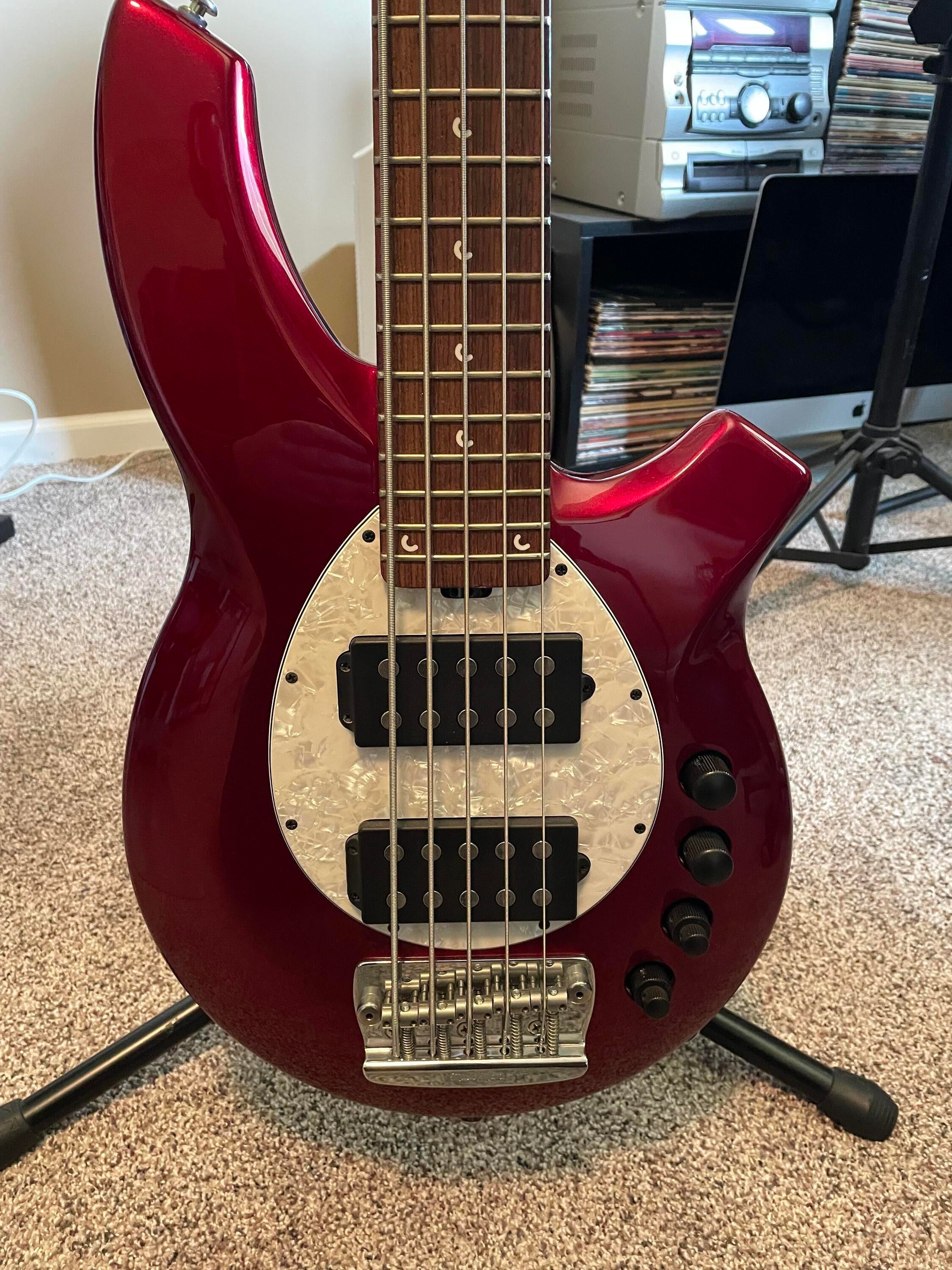 Used Ernie Ball Music Man Bongo-5 Bass rare Candy Apple Red