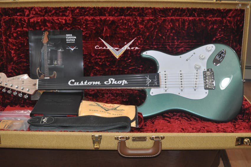 Masterbuilt Todd Krause Eric Clapton Stratocaster Almond green