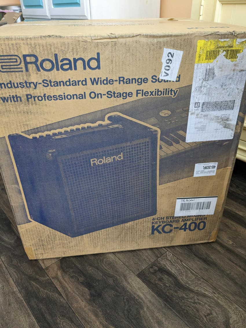 Used Roland KC400 150W 12" Keyboard Amp Sweetwater Gear Exchange