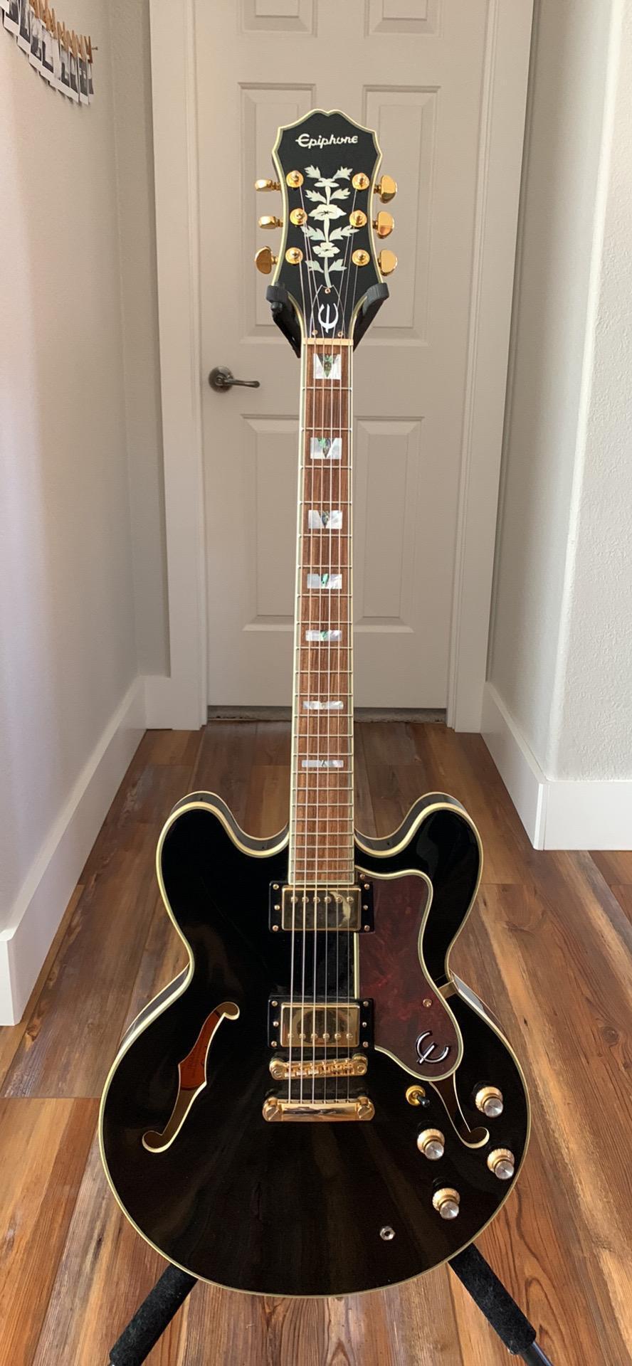 Used Epiphone Sheraton-II PRO - Sweetwater's Gear Exchange