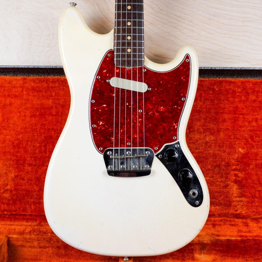 Musicmaster II 1965 Olympic White All Original Vintage Offset w/ OHSC