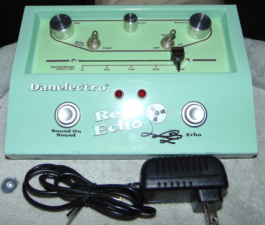 Used Danelectro REEL ECHO w/AC Adapter - Sweetwater's Gear Exchange