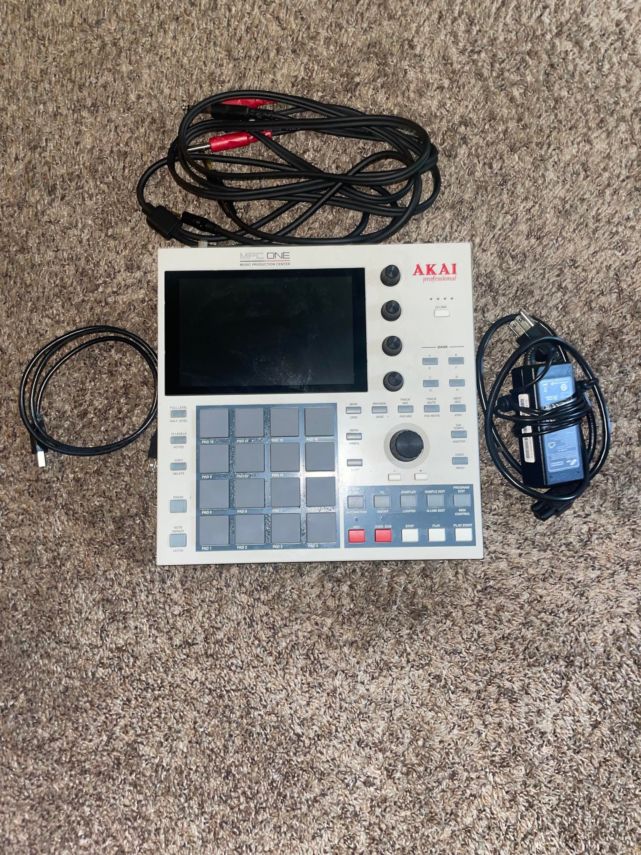 Used AKAI Limited Edition MPC One Retro | Gear Exchange