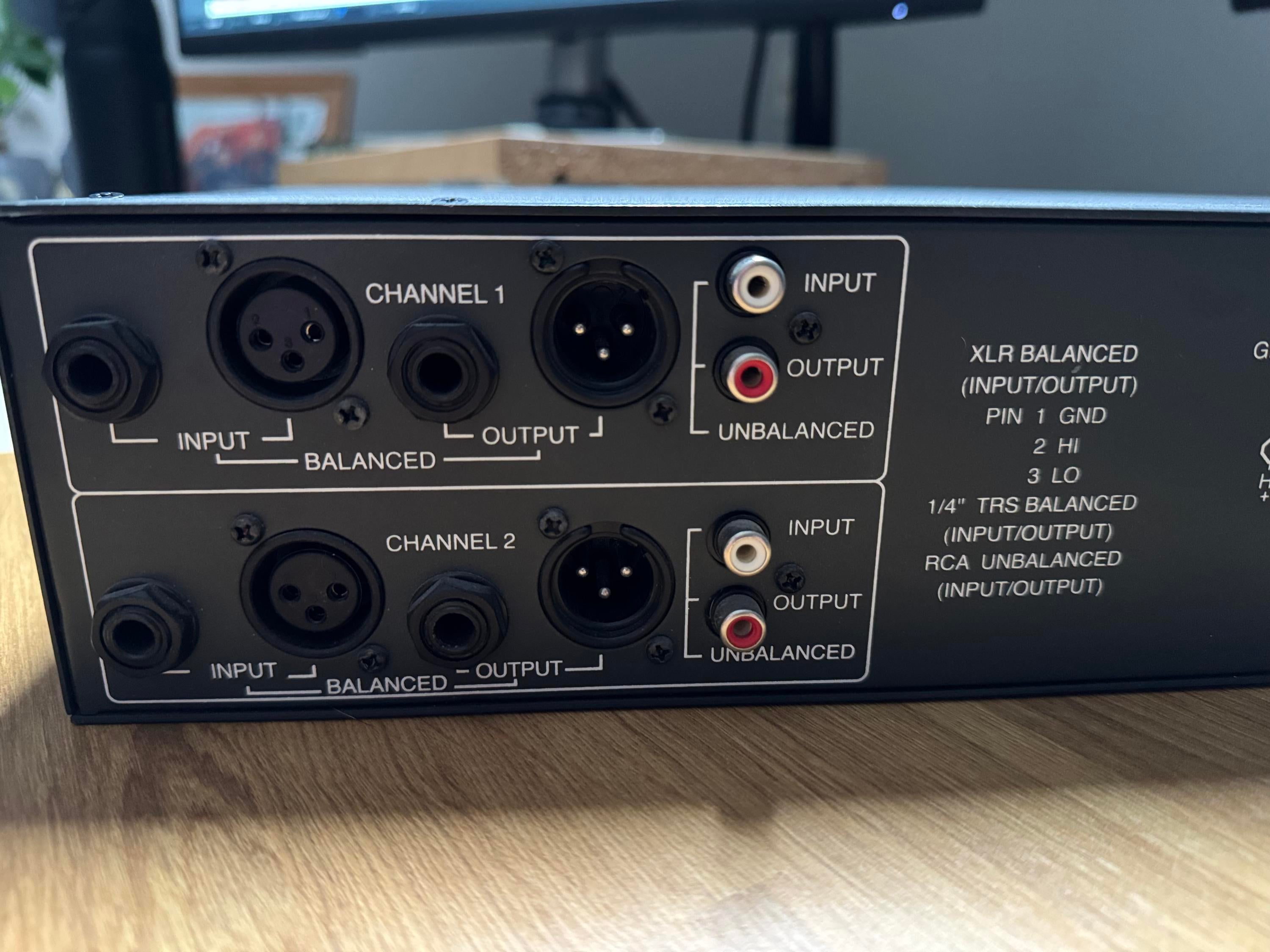 ART EQ355 DUAL31BAND 31バンド 2ch グラフィックイコライザー