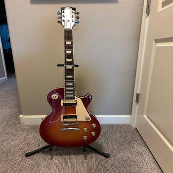 Les Paul classic Electric Guitar - Cherry Sunburst