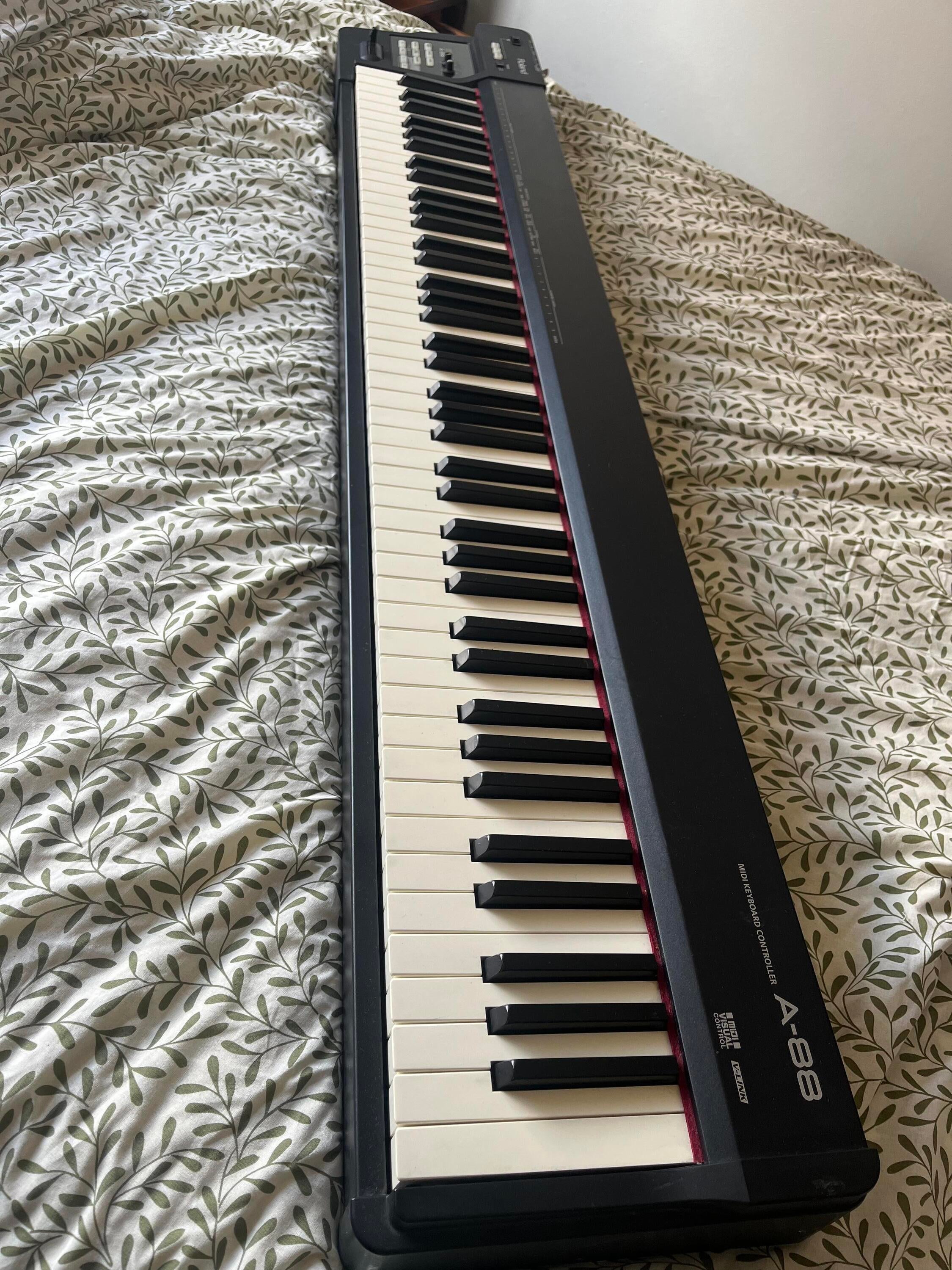 Used Roland A-88 Keyboard MIDI Controller