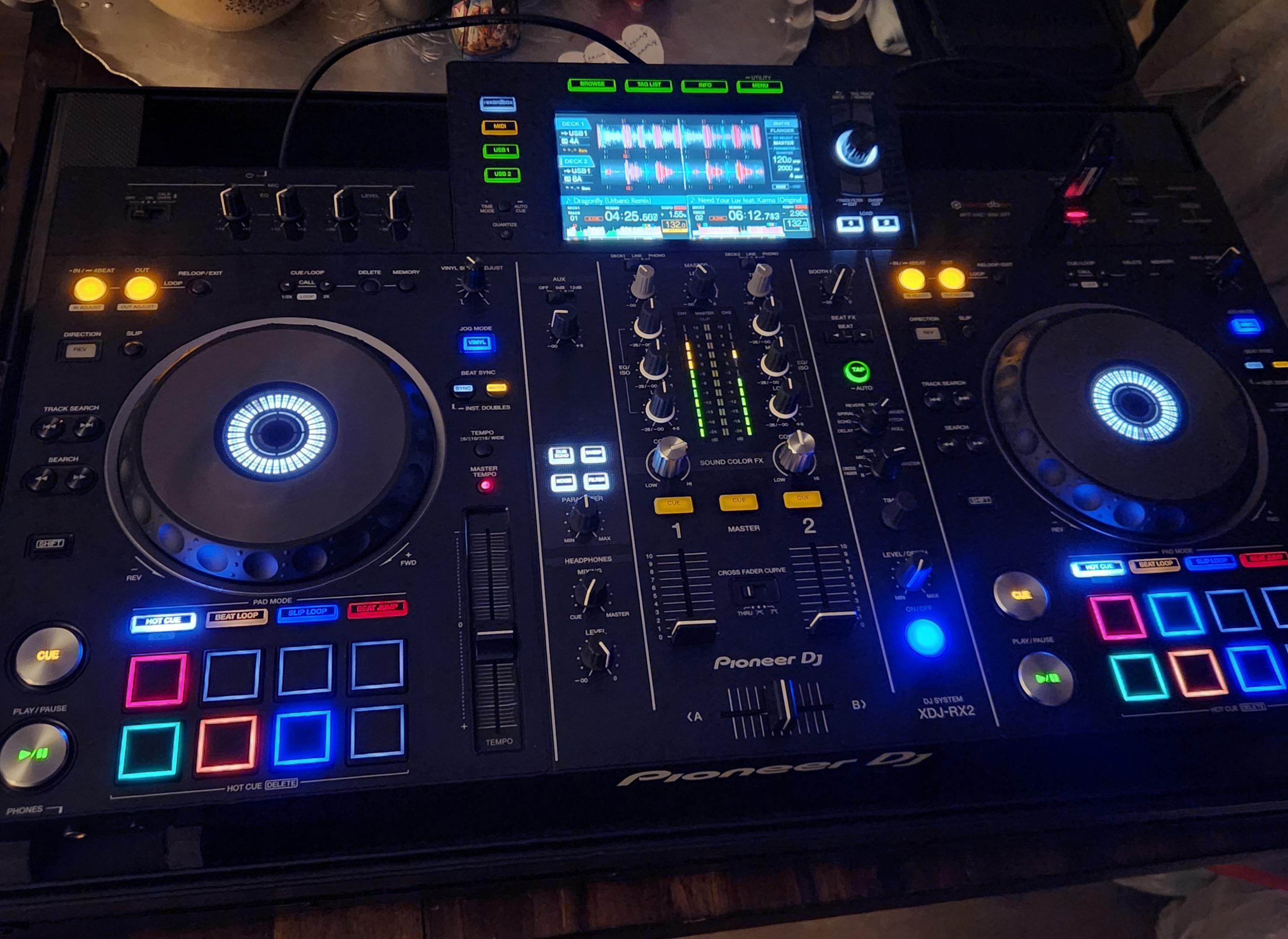 Pioneer DJ XDJ-RX2 セット XDJ-RX2 2-channel performance all-in-one DJ system (black