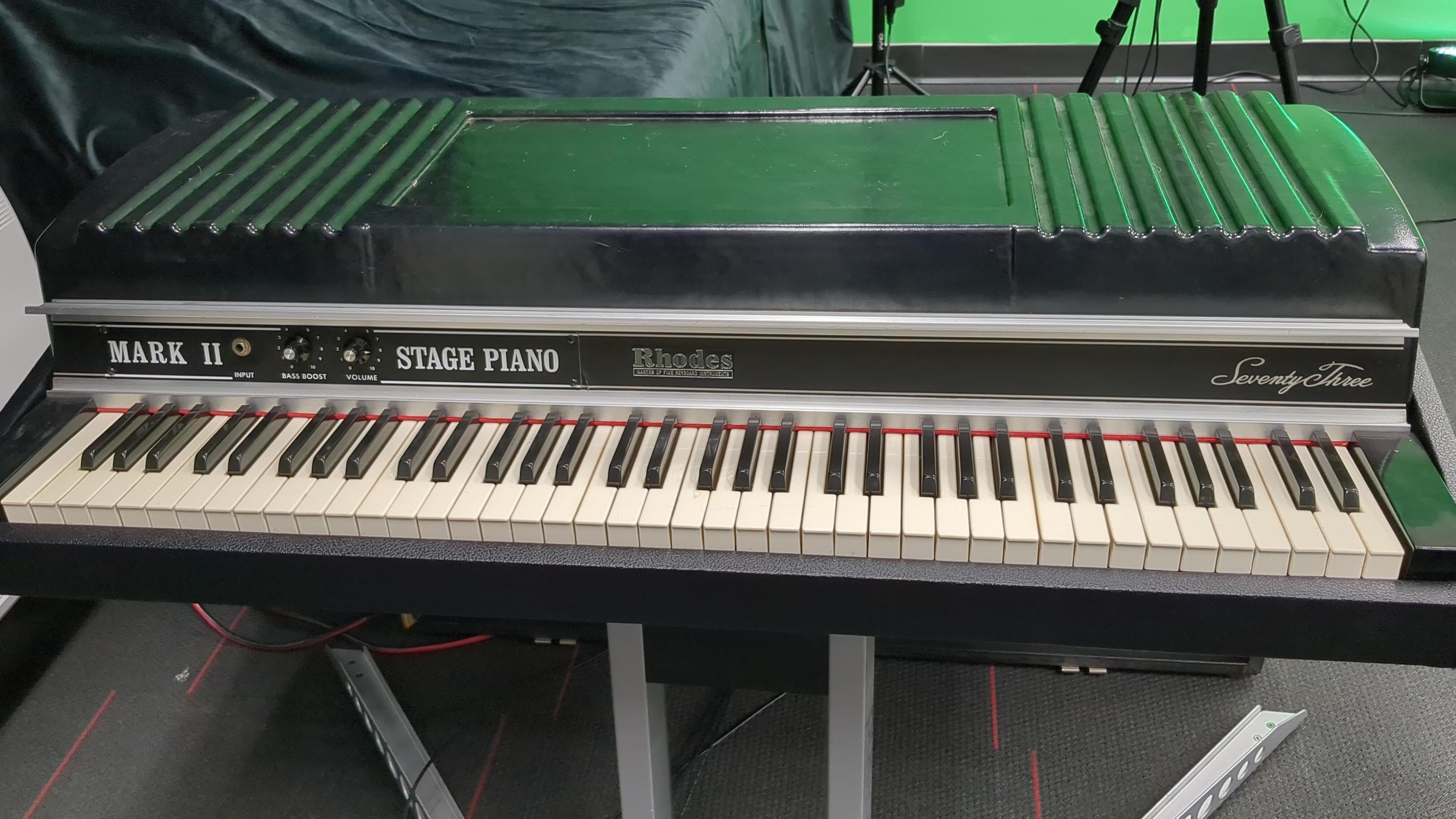 Used Fender Rhodes Mark II - Sweetwater's Gear Exchange